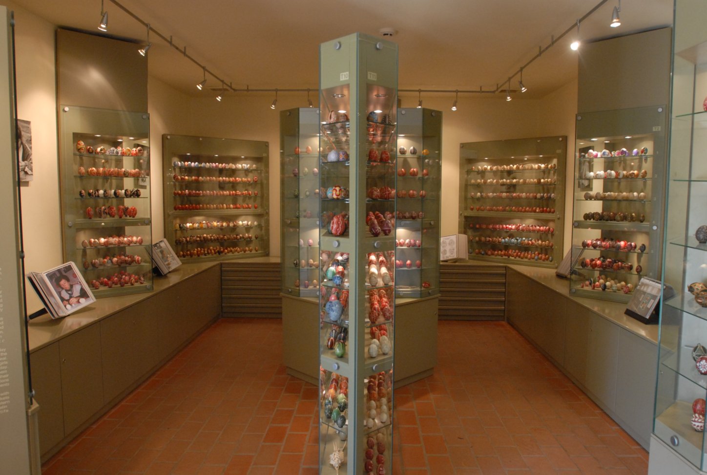 Mives Tojas Muzeum belso teljes Latkepb